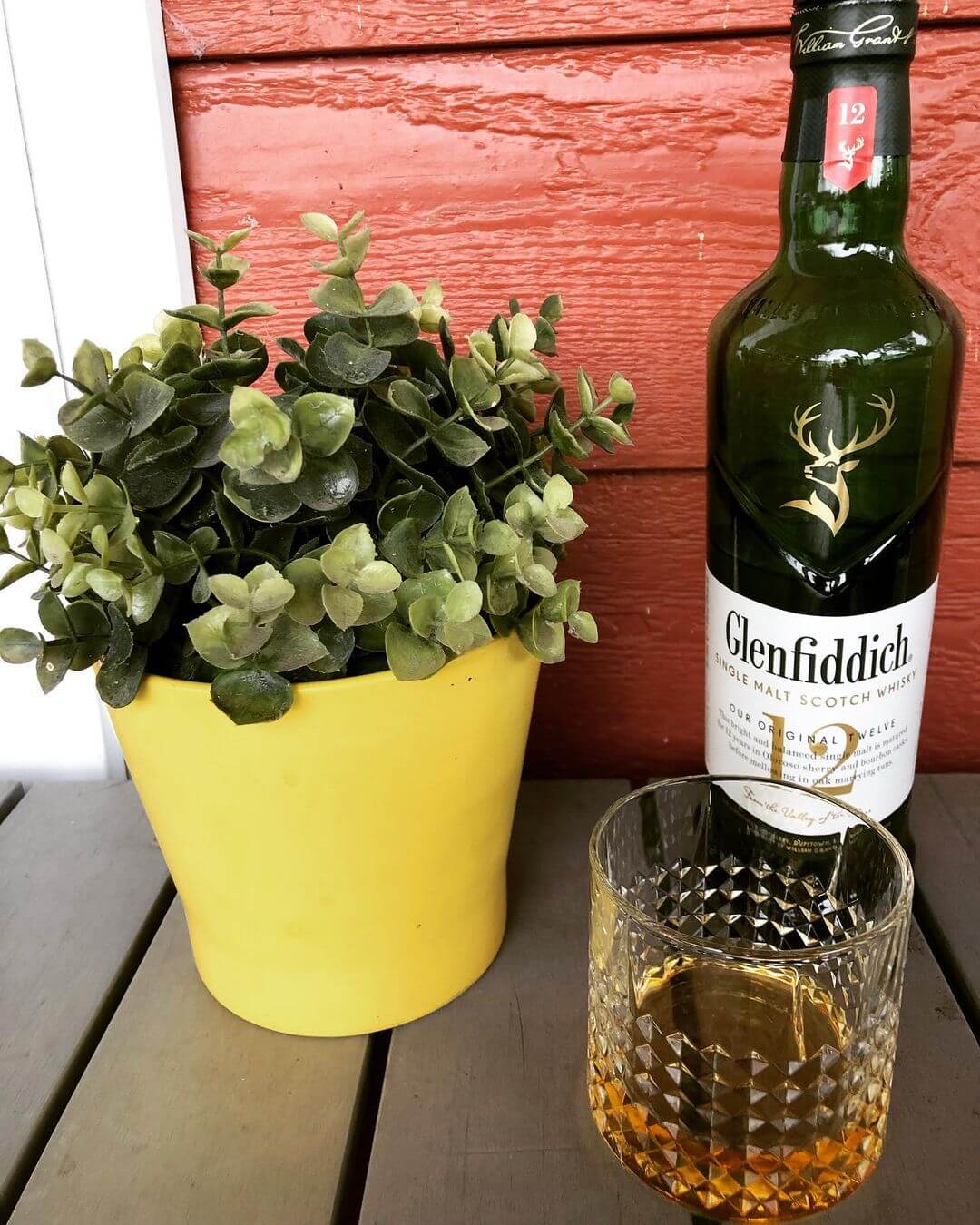 Glenfiddich 12 năm Speyside Single Malt Scotch Whisky