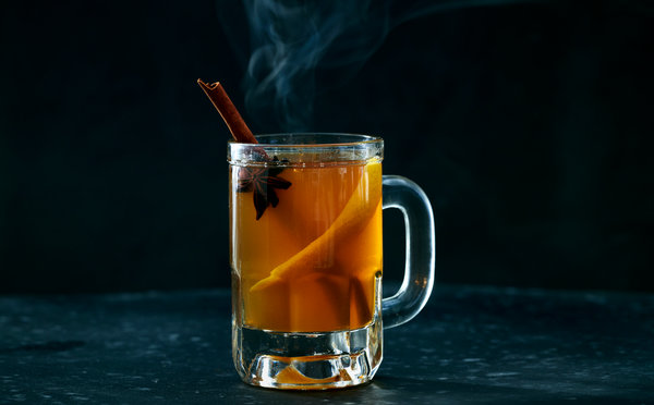 Hot Toddy Cocktail whisky mùa đông
