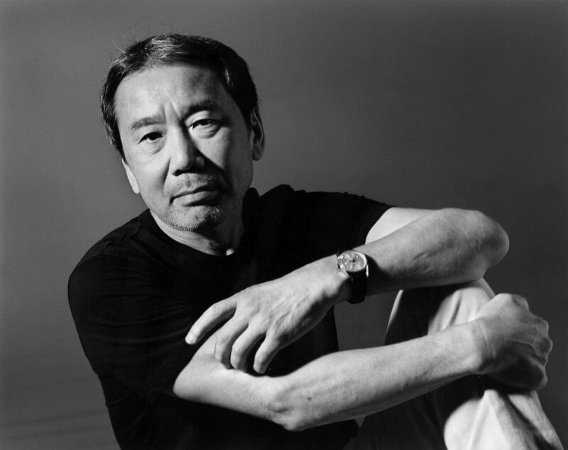 Haruki Murakami - nhà văn yêu thích rượu whisky Nhật Bản