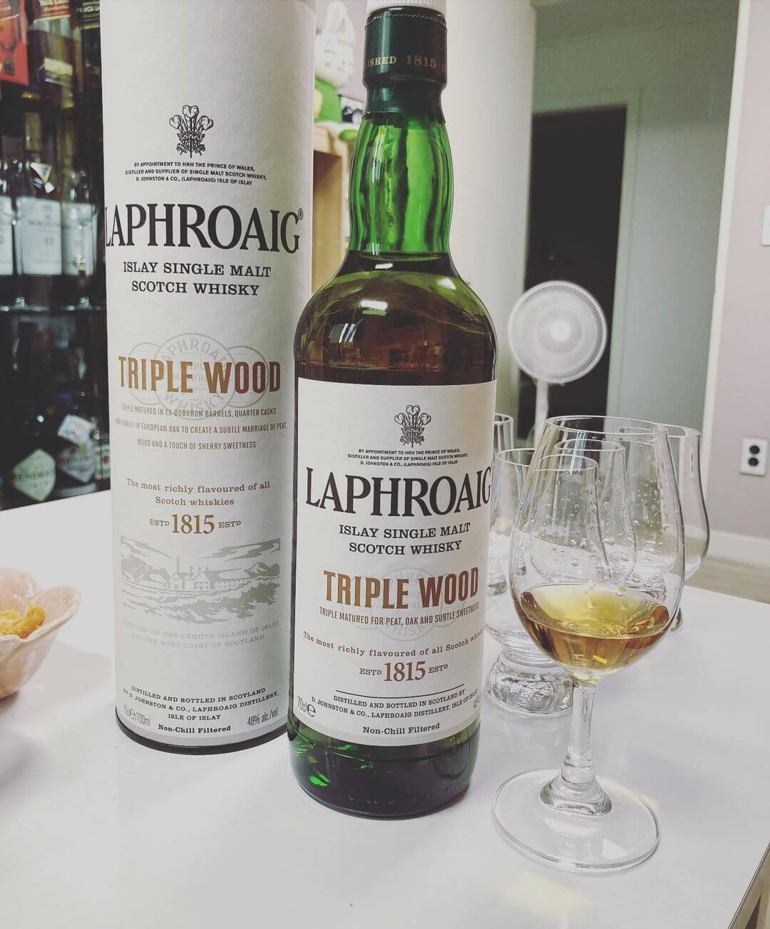 Laphroaig Triple Wood - Whisky cho quý cô mạnh mẽ