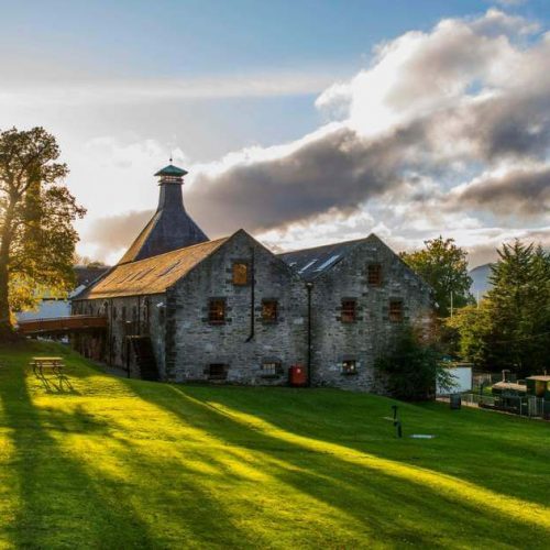 Nhà máy chưng cất rượu whisky Aberfeldy vùng Highland