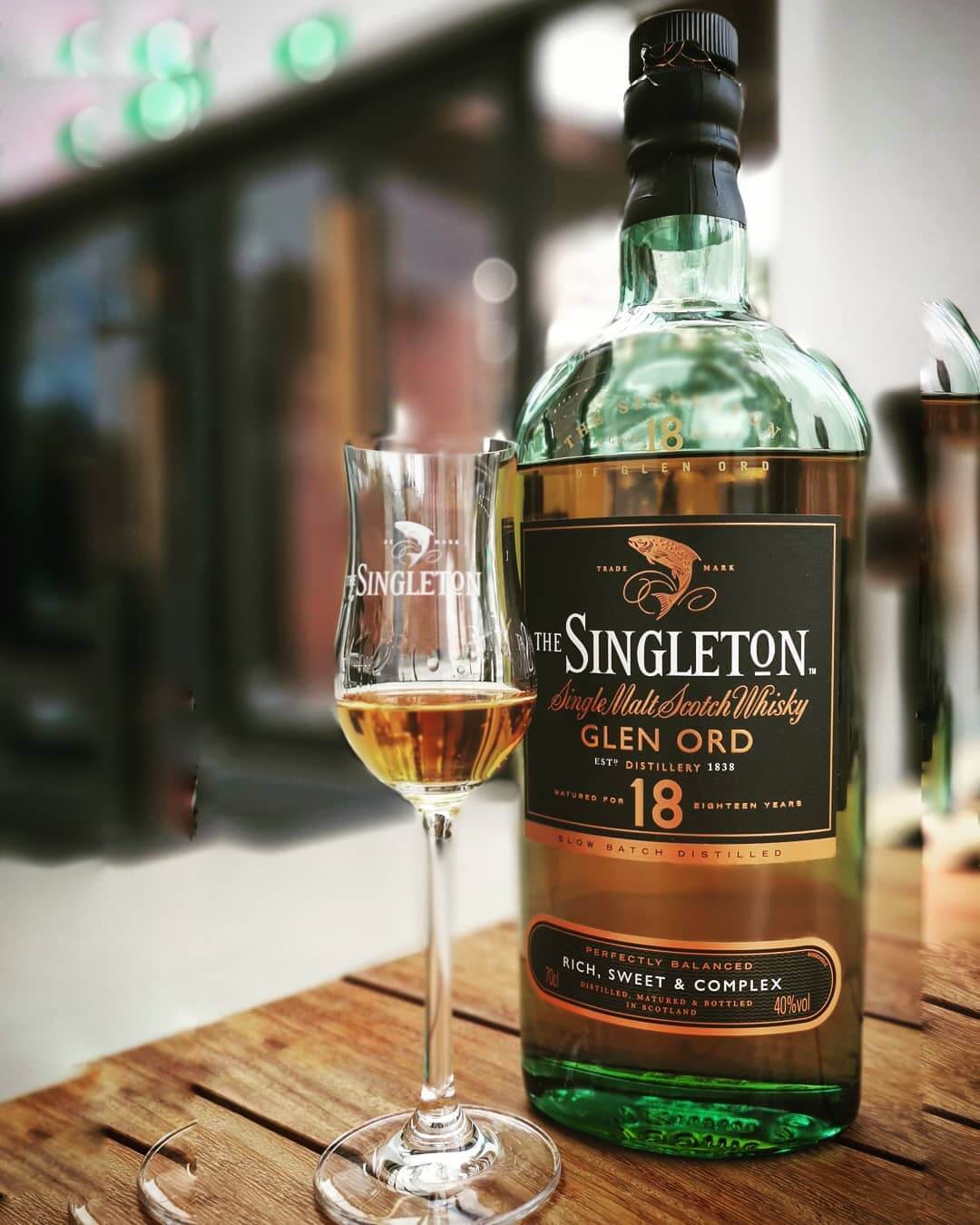 Singleton 18 Glen Ord Speyside Single Malt Scotch Whisky