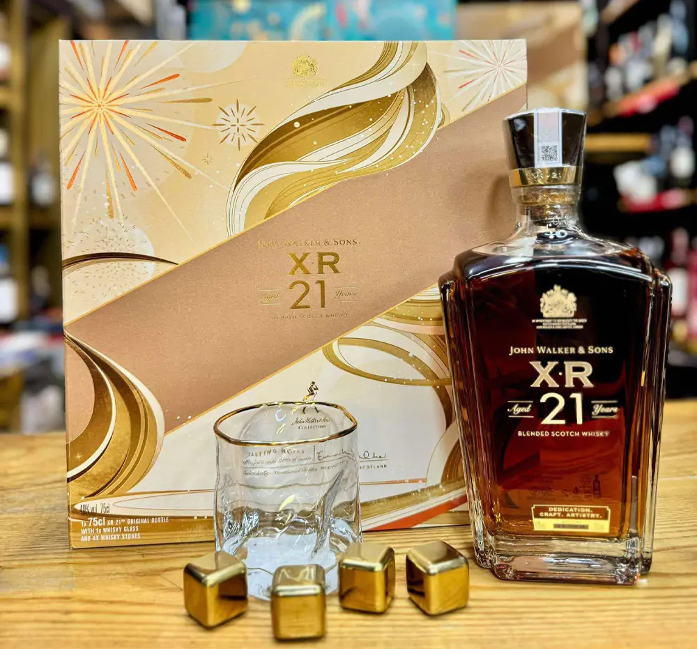 John Walker XR21 Hộp quà Tết 2025