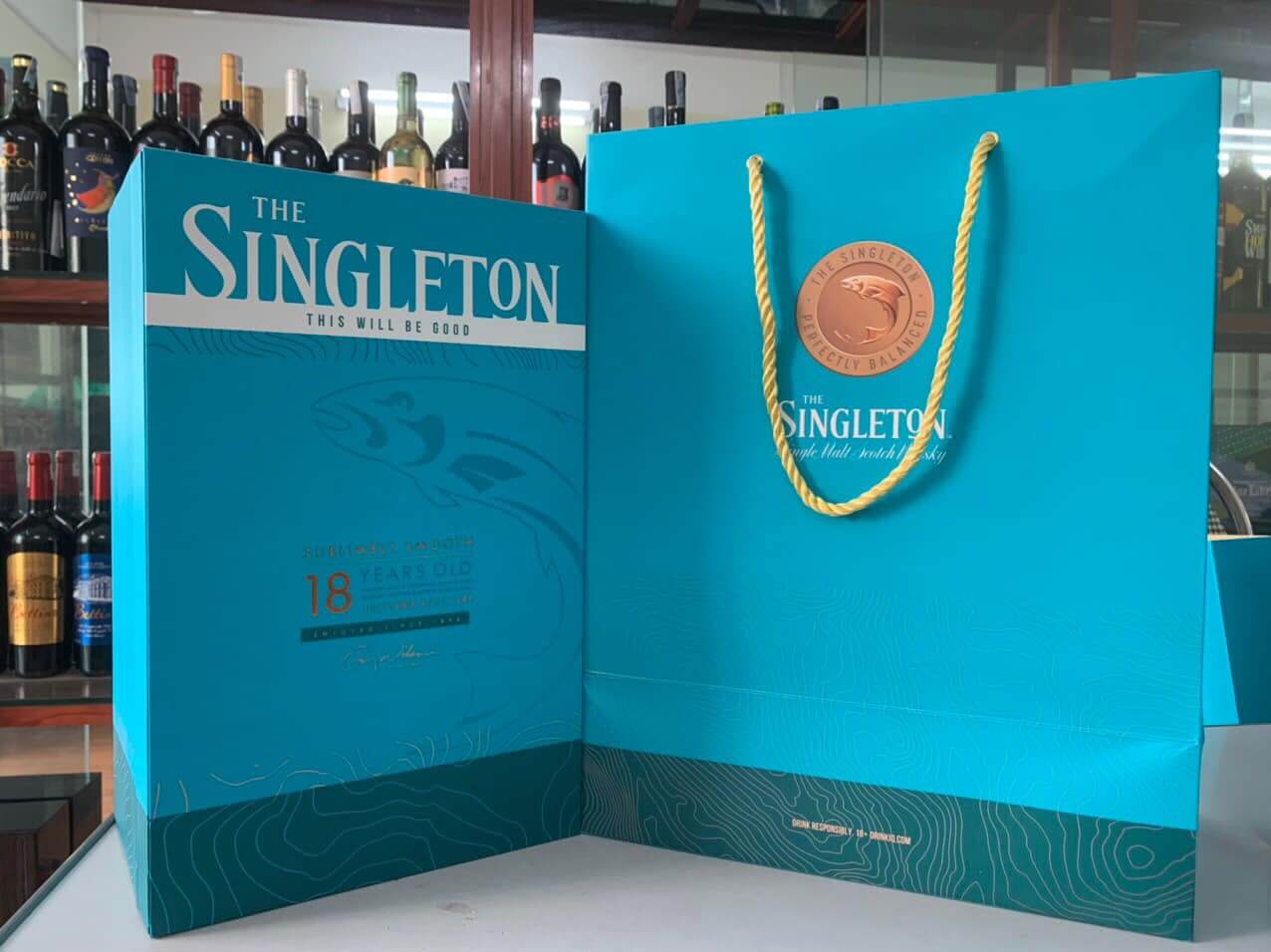Rượu whisky Singleton 18 Hộp quà Tết 2023