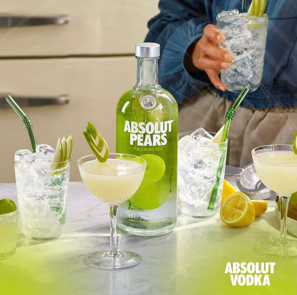 Thưởng thức rượu Vodka Absolut Pears