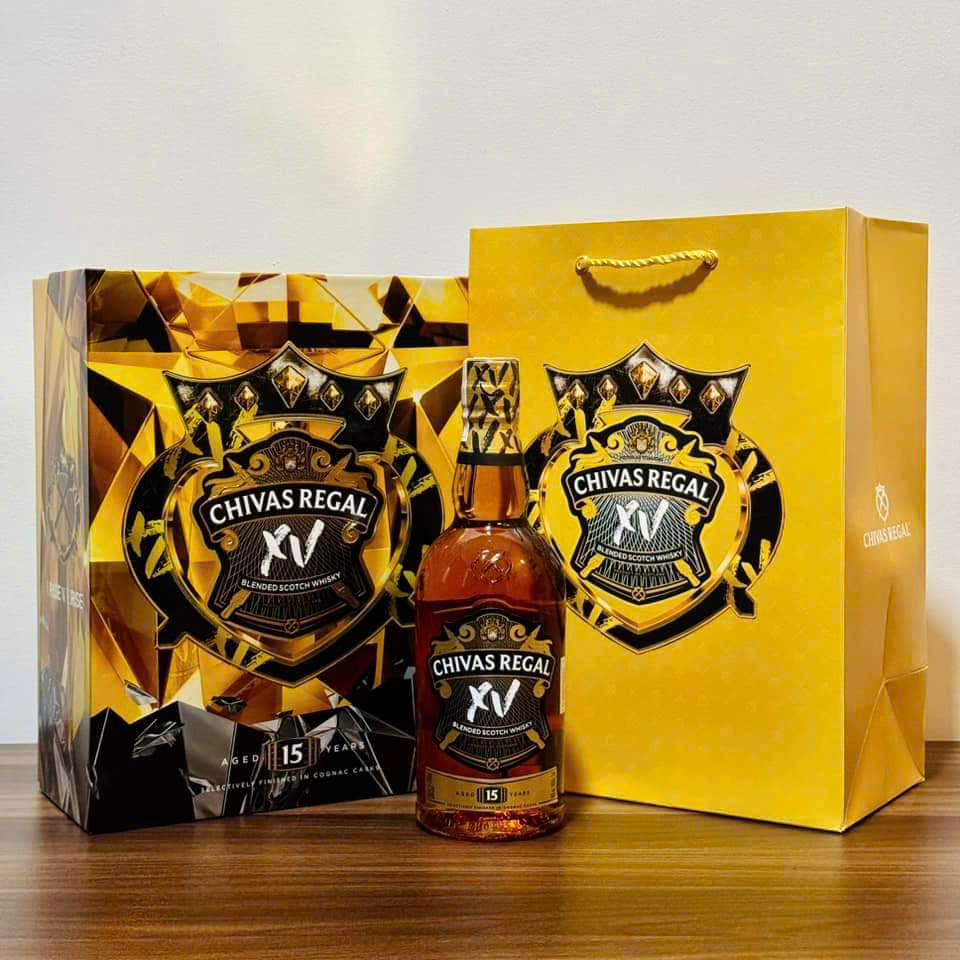 Rượu Chivas XV Hộp quà Tết 2025